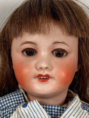 Ancienne poupée UNIS France 301 Tête Porcelaine Jumeau -réf 71 .149 corps N° 10