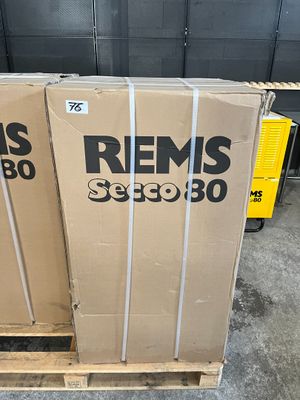 1 Déshumidificateur REMS SECCO 80 en carton (suite LJ ROUBLIC/SELARL A