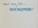 une image représentant un livre sur lequel figure une inscription en bleu