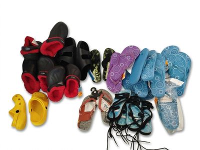 Lot de 16 paires - SOOZ FREEGUN - Sandales tongs et sabots v…