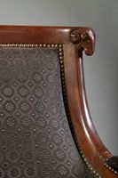 Rare bergère à assise basse et à dossier enveloppant en acaj… (photo 2)