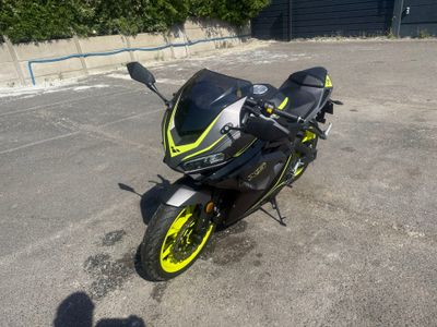 LEXMOTO LXS 125 - Genre : MTL - Couleur : JAUNE - Tva récupé…