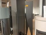 une photo montrant une cheminée dans un bâtiment