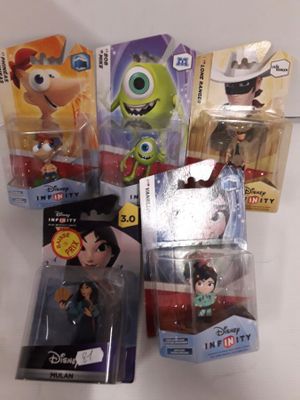 5 figurines disney infinity
