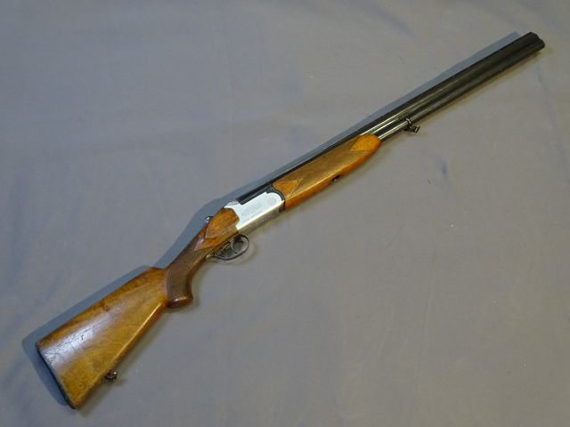 Cat C : N° 36458 - Fusil de chasse superposé Cal 12/70- Marque FA...