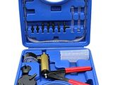 une image représentant une mallette à outils bleue contenant des outils