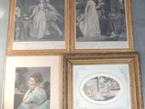 quatre photos encadrées représentant des femmes en robe de soirée, accrochées au mur