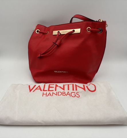 Mario VALENTINO - Sac seau en cuir rouge avec dust bag