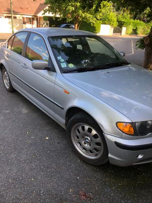 BMW immatriculée 723 EZG 77, 11 CV, essence, date de premièr…