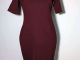gros plan d'une robe sur un mannequin mannequin mannequin mannequin mannequin mannequin mannequin mannequin mannequin