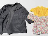 deux vestes et une robe sont posées sur une surface blanche