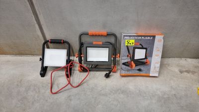 3 projecteurs pliables