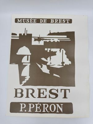 L'affiche du « Musée du repos » est accrochée au mur.