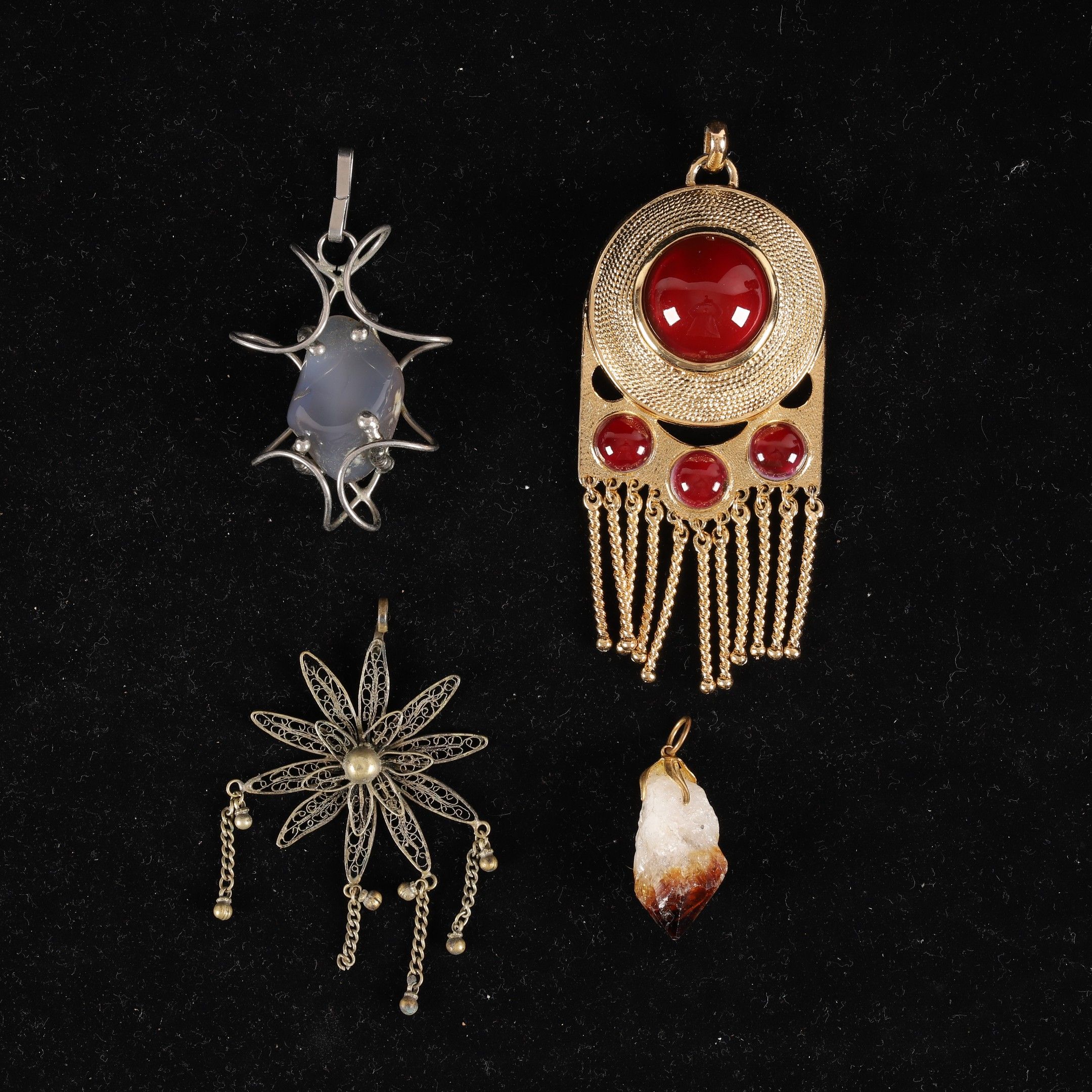 Objets d'art & Curiosités