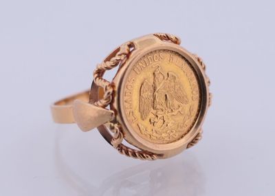 Bague en or jaune 750 serti d'une pièce de 2 pesos en or. - Photo 1