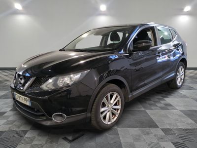 nissan qxv in a showroom with a checkered floor