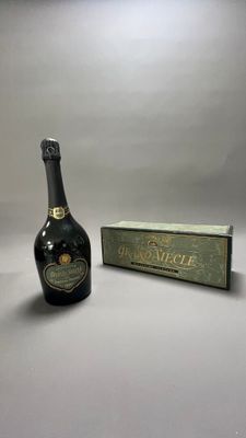 [Champagne]. 1 BOUTEILLE de champagne Laurent Perrier 1990, …