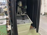 une image d'une machine dans une usine