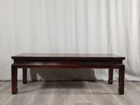 Table basse en bois laqué et doré à décor de courtisanes dan… (photo 4)