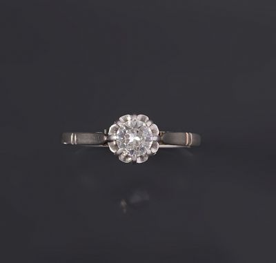 a diamond single stone ring