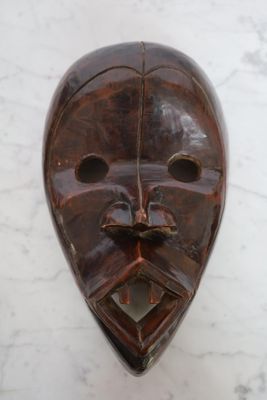 Un masque Dan Cote d'Ivoire Accidents