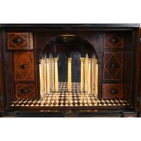 CABINET ANVERSOIS LOUIS XIII en écaille, bois de placage et … (photo 3)