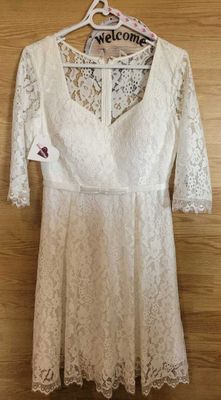 robe de marier T42 marque point mariage neuve