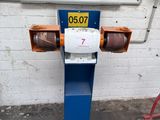 an image of a machine that is on the ground