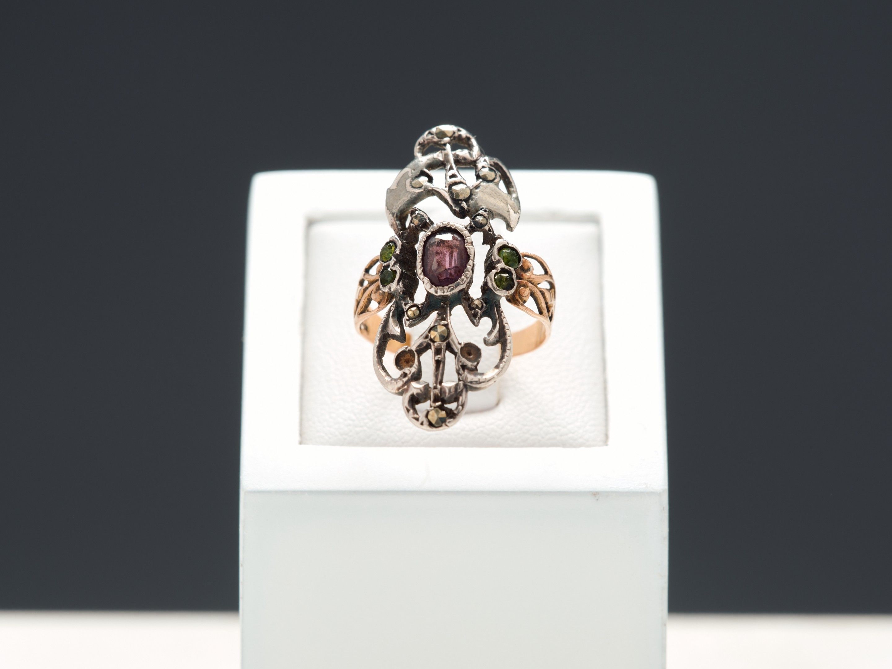 Bijoux & Pierres Précieuses