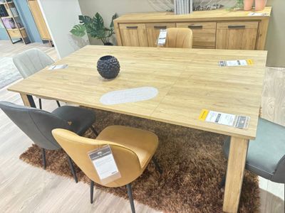 Table en placage de chêne H&H modèle MESSINE (pv 2099€) - Photo 1