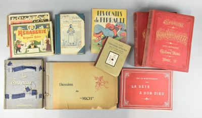 de nombreux livres posés sur une table