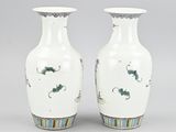pair of chinese vases, 20th century