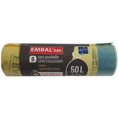 un gros plan d'un rouleau de tissu sur fond blanc