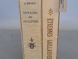 deux livres superposés