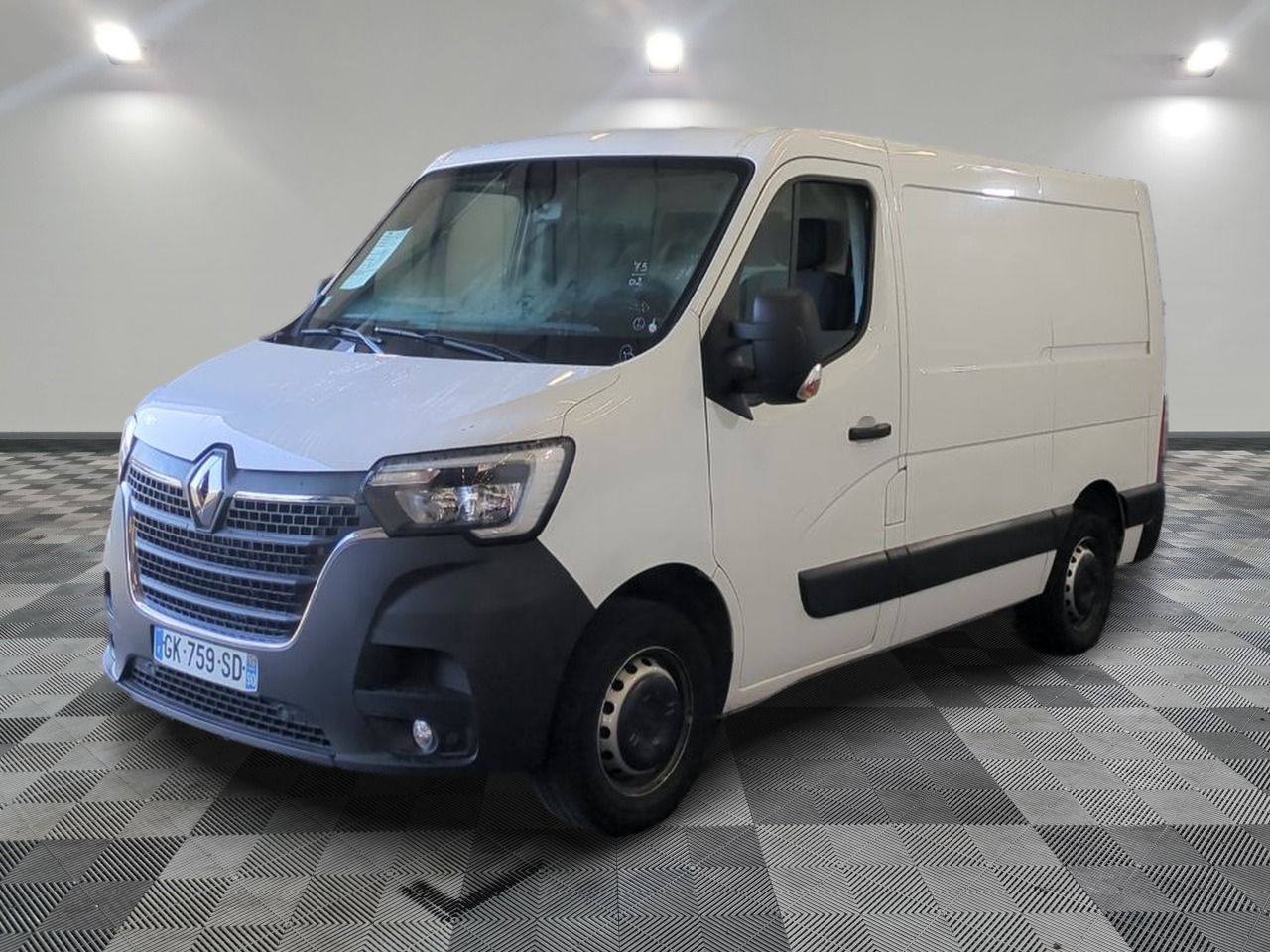 RENAULT - MASTER FGN TRAC F2800 L1H1 BLUE DCI 135 GRAND CONF…