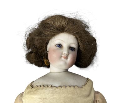 Poupée JV (Jules Verlingue), marquée Petite française. - Lot 165