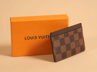 louis vuitt wallet in brown and black