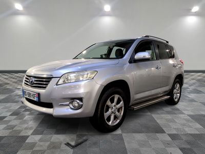 TOYOTA - RAV4 150 D-4D 4WD FAP LIFE - GO - Mise en service: …