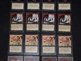 Ce jeu de cartes comporte de nombreuses cartes.