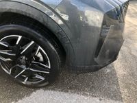 PEUGEOT Nouveau 3008 GT Hybrid 136 e-D - Genre : VP - Carros… (photo 6)