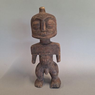 RDC (Ex Zaïre)MBOYO - Statue d'ancêtre, Ce type de sculpture…