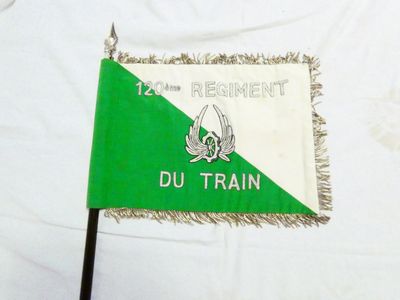 Fanion du 120e Régiment du Train, 3e Escadron.