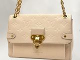 louis vuitton beige leather shoulder bag with gold hardware