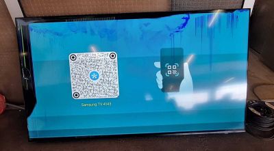 4 / Matériel Hors Service /// dalle cassé /// TV LED 7…