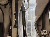 deux sacs à dos posés l'un à côté de l'autre