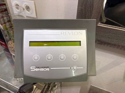 Ordinateur pour permanente REVLON