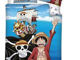 Parure de lit sur le thème de l'anime One Piece, représentant un pirate sur la plage