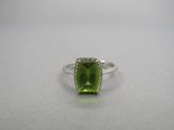 Bague en tourmaline verte et diamant