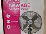 a box that has a box with a fan inside of it