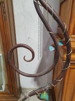 Lampadaire en fer forgé à patine brune à décor de contre-cou… (photo 3)